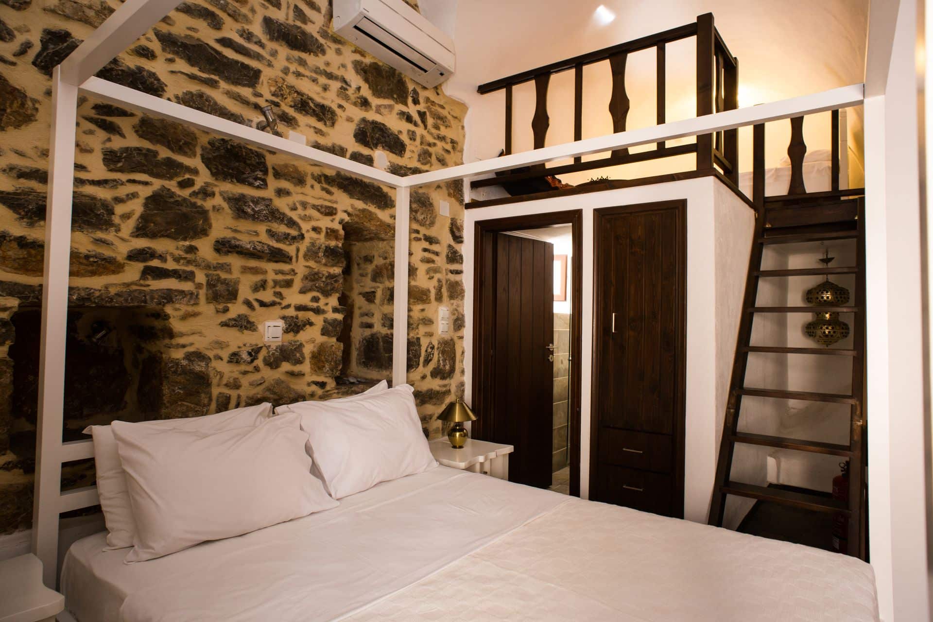 Studio accommodation in Medieval Mesta Village