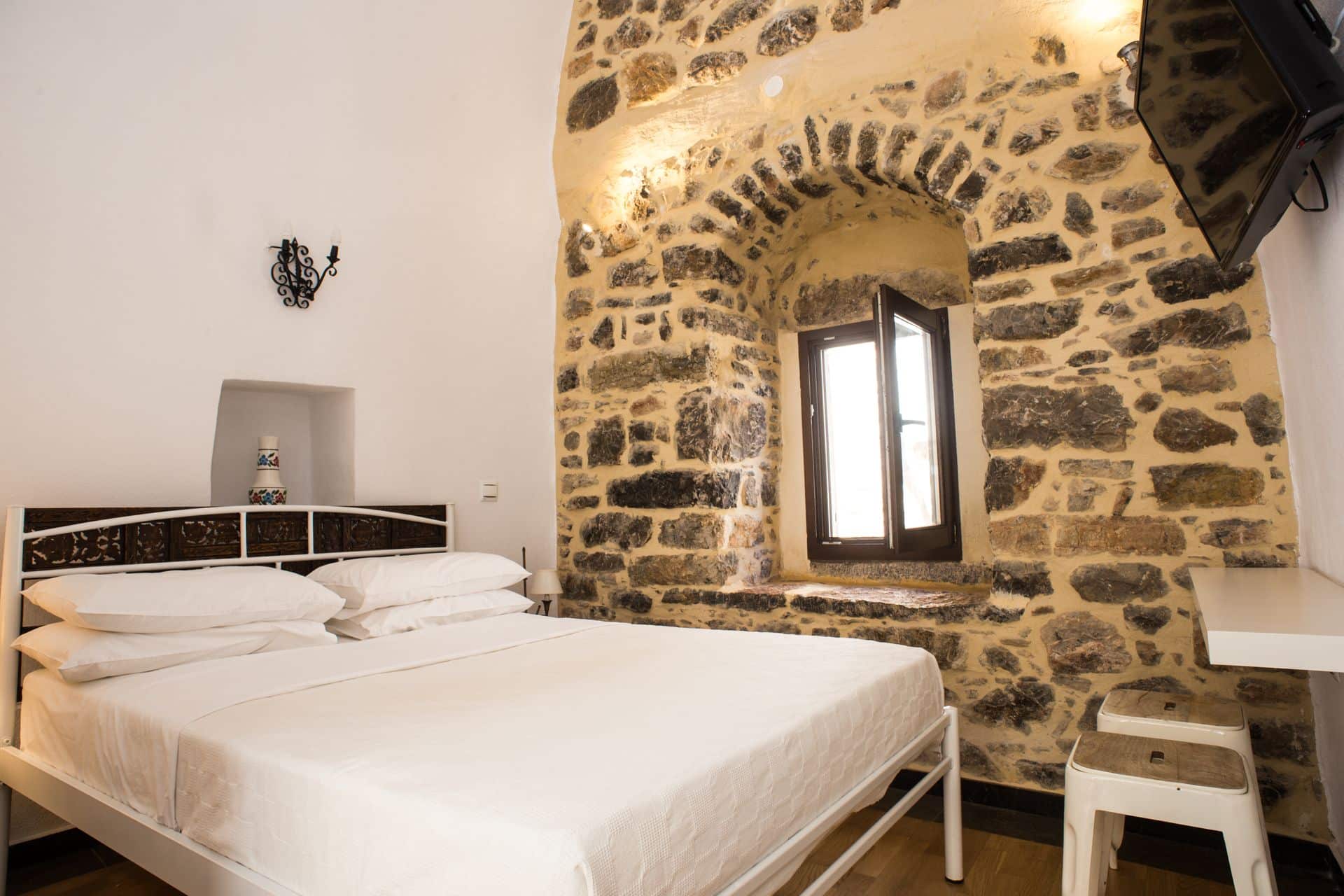 Affordable stay in Mesta Chios. Lida Mary